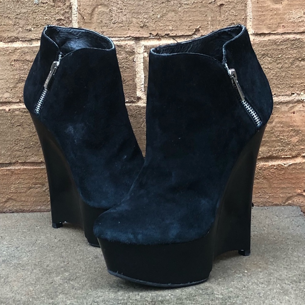 H By Halston Stiletto Block Heel Booties